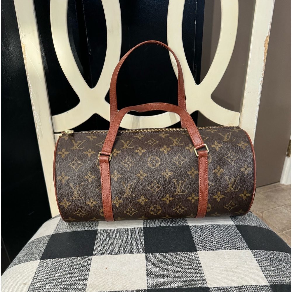 COPY - Louis Vuitton papillon 30